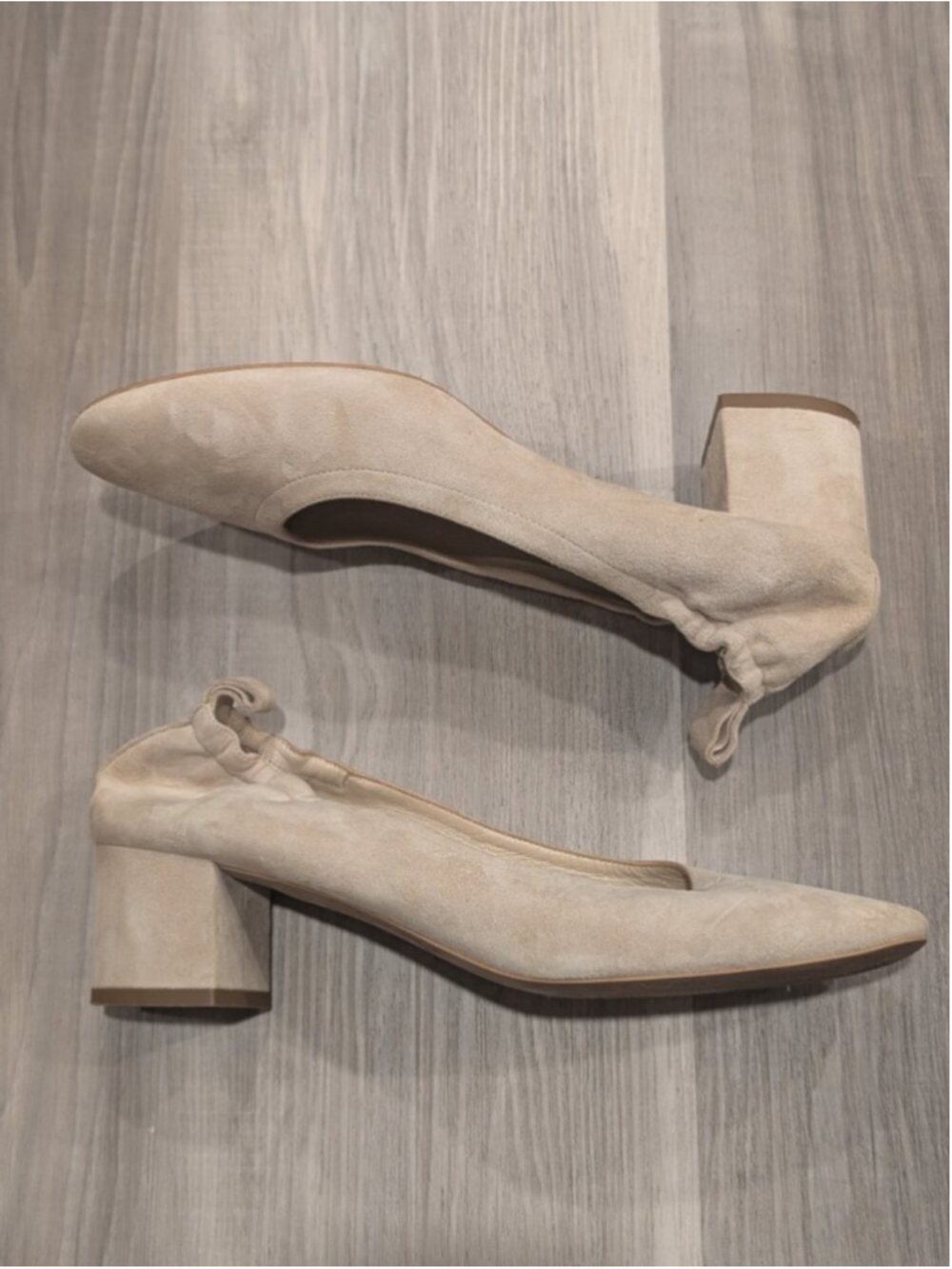 Everlane | The Day Heel In Light Taupe Suede - Picture 9 of 13